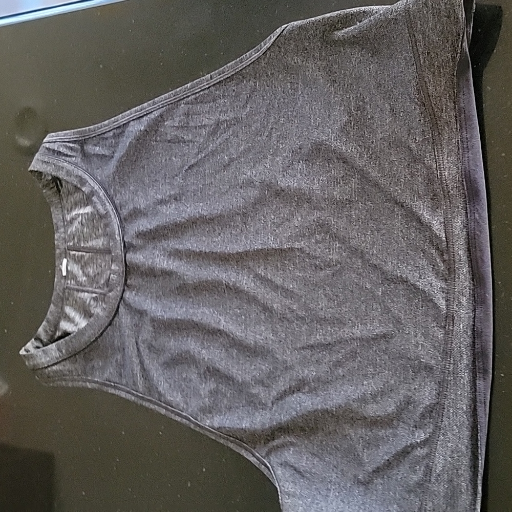 Lulu lemon muscle tank